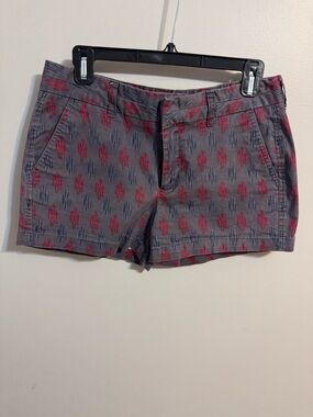 Gap Gray and Pink Patterned Women's Cotton‎ Chino khaki Shorts 4